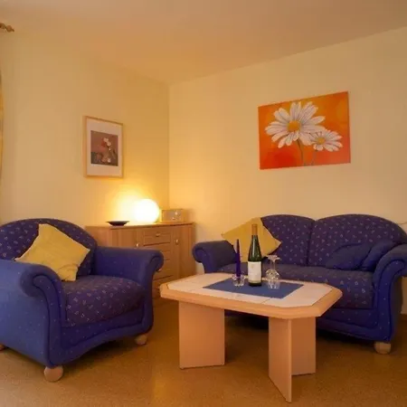 アパート Ferienwohnung Fur 3 Personen Ca 39 M In Bei Cochem, Rheinland-pfalz Moseleifel *